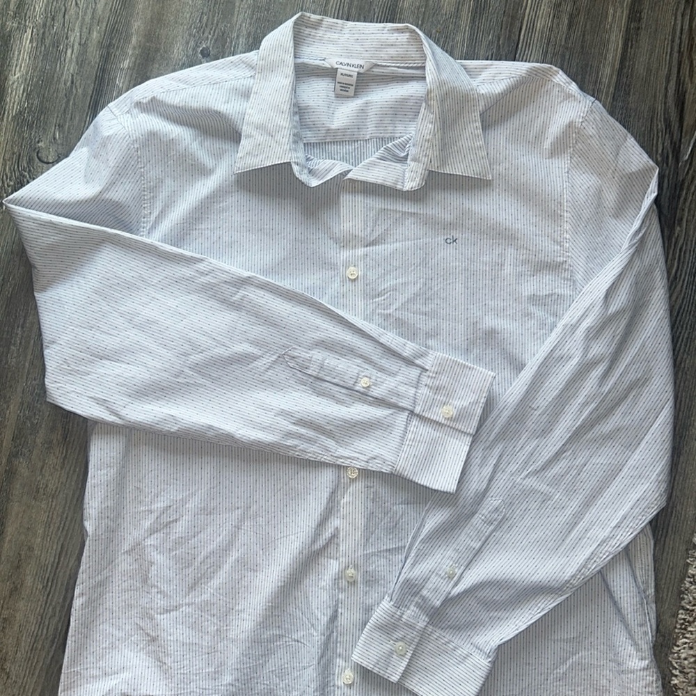 Men’s Calvin Klein dress shirt